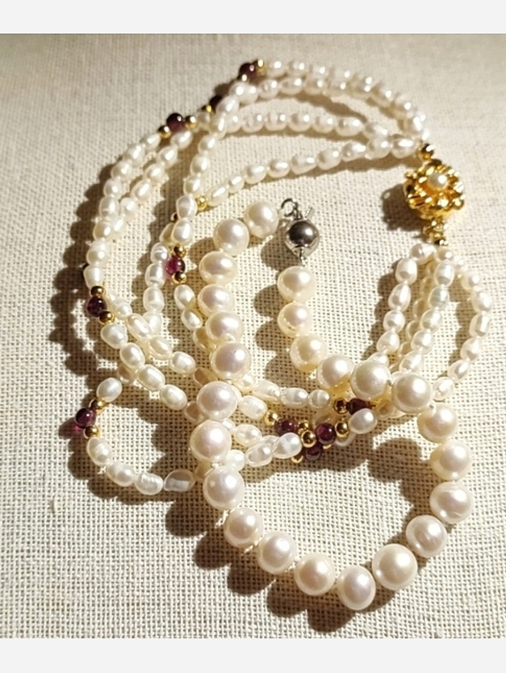 Pair of Gritty Cultered Pearl Bracelets Garnets Gold Tone Fancy Clasp EUC Pearls